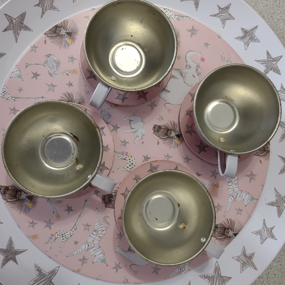 Tin Tea Set - Picture 6 of 8